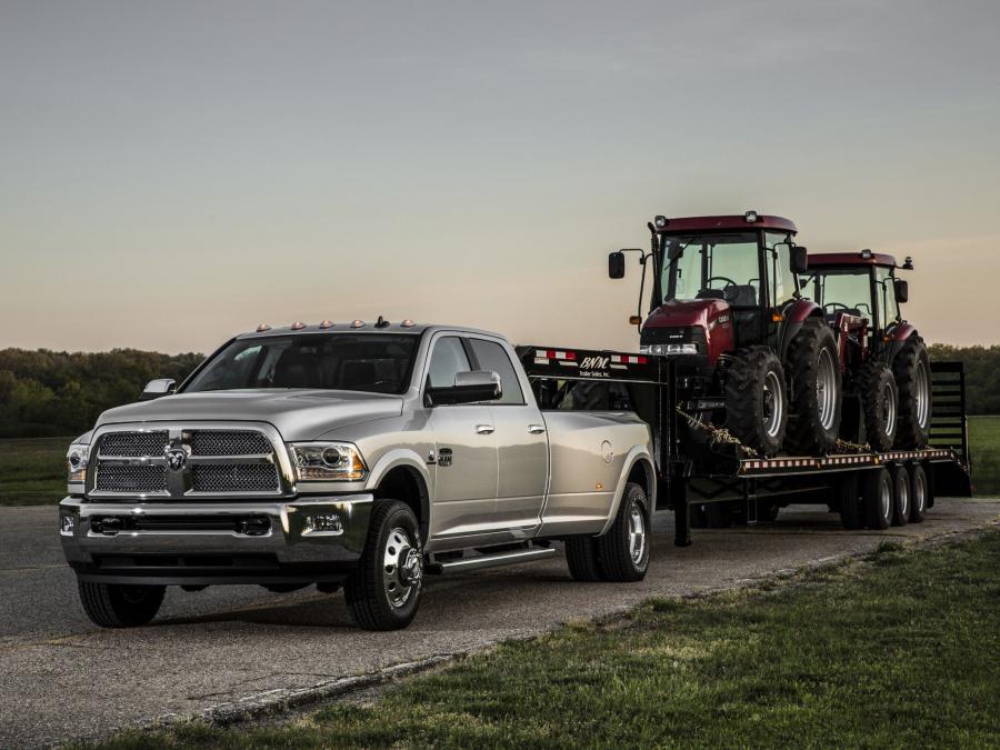  Dodge Ram 3500 Laramie Longhorn Crew Cab 2012 года  (фото 13 из 18)